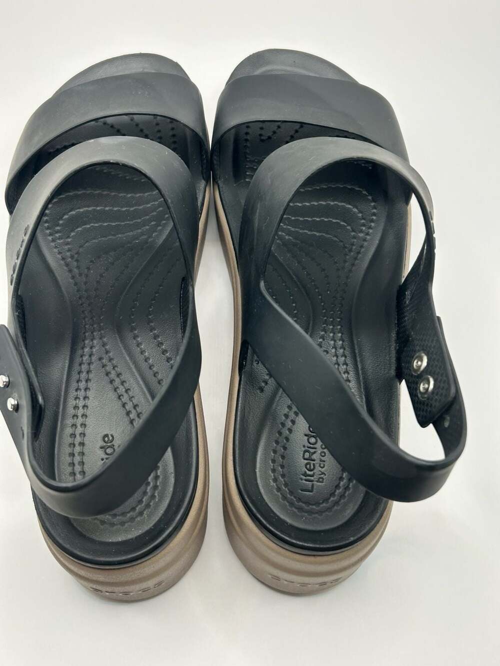 Crocs Brooklyn Low Wedge Platform Sandals Black Mushroom Women's Size 9 - Picture 3 of 6